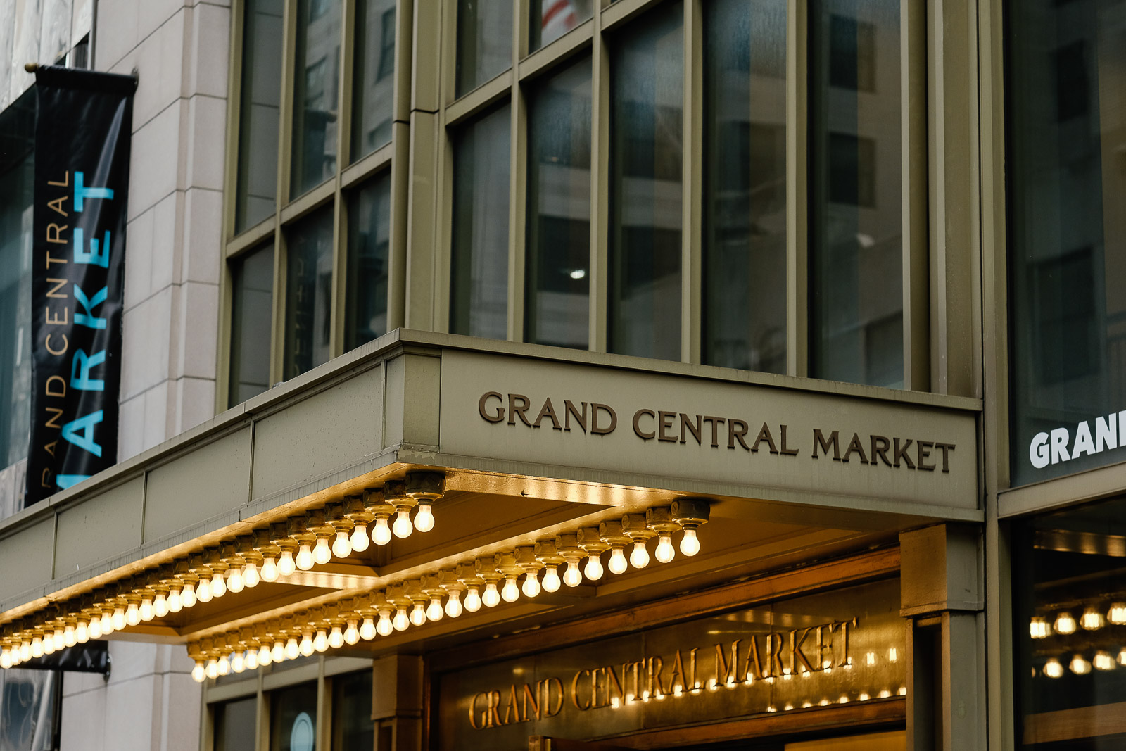 Complete Guide to Restaurants In Grand Central Station – Devour Tours